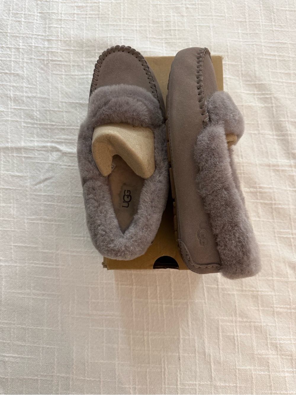 UGG Women's Gray Shearling-Trim Moccasin Slippers